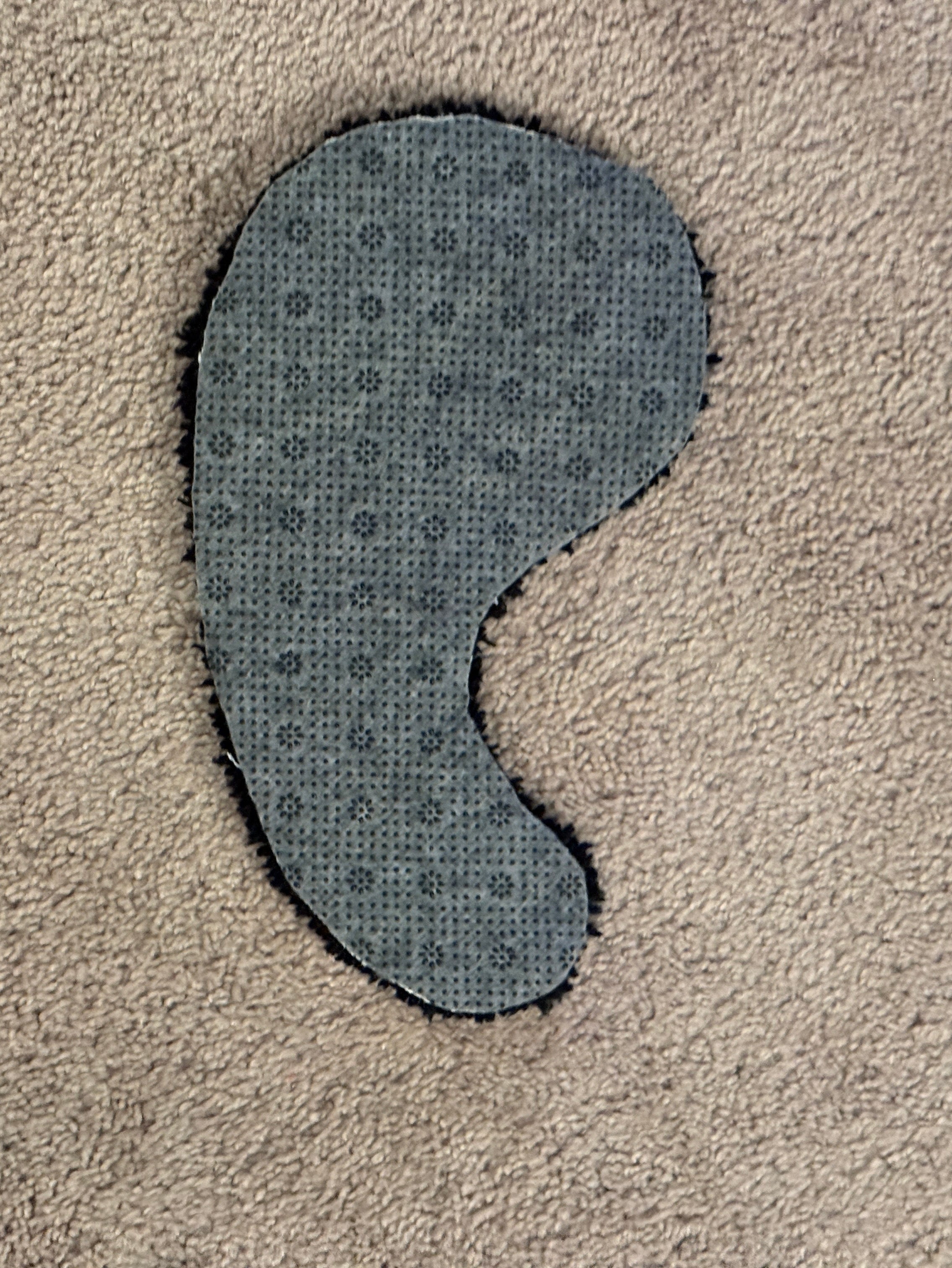Blue Magatama Rug (black eye)